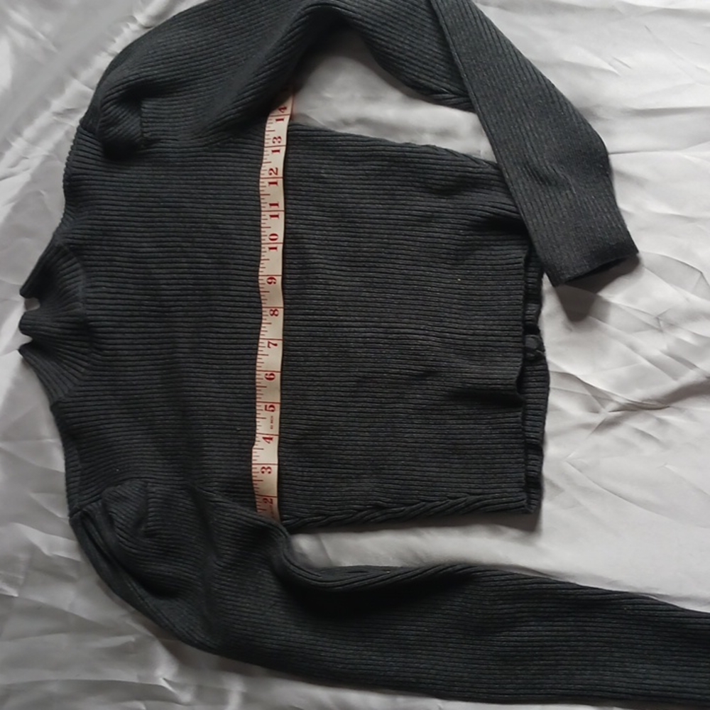 Sweater - Picture 2 of 3